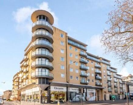 Main image of property: High Street, Feltham, TW13