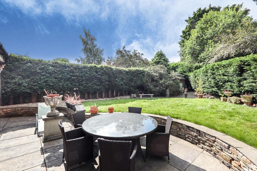 Property photo 8