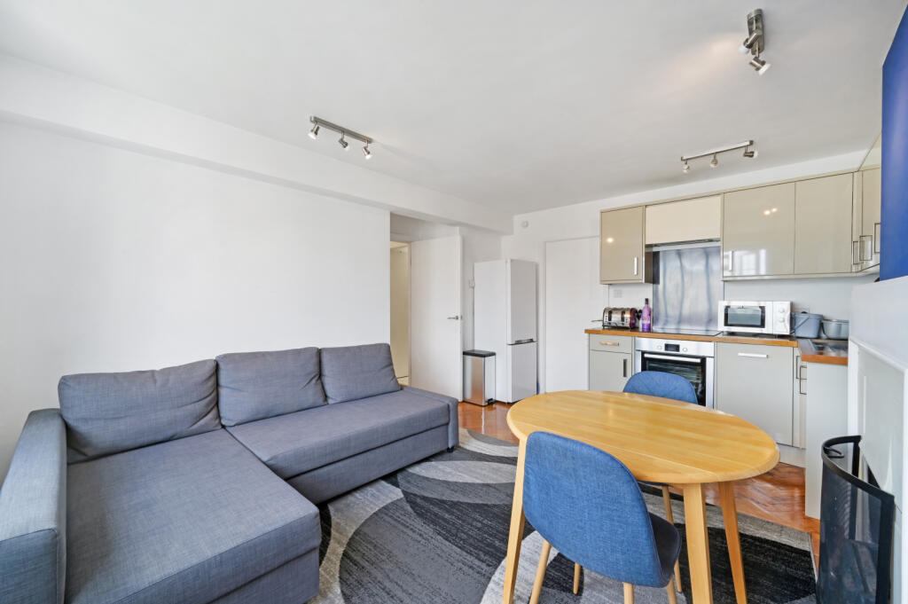 Main image of property: Spencer Road, London, SW20