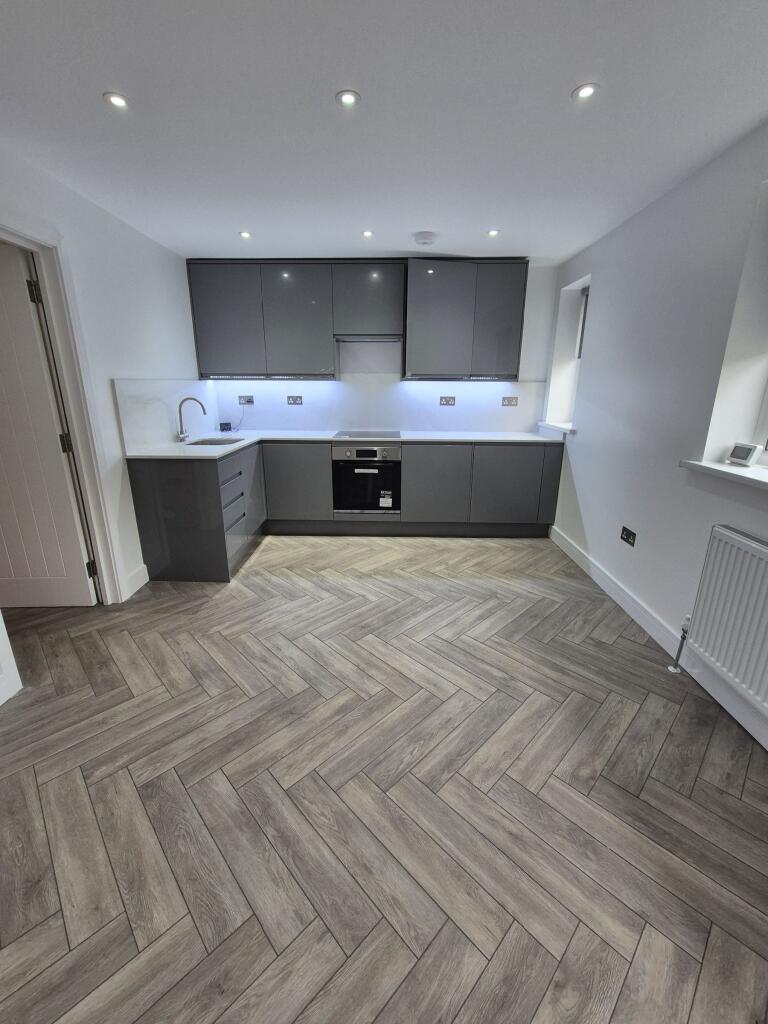 Main image of property: Rochford Close, Broxbourne