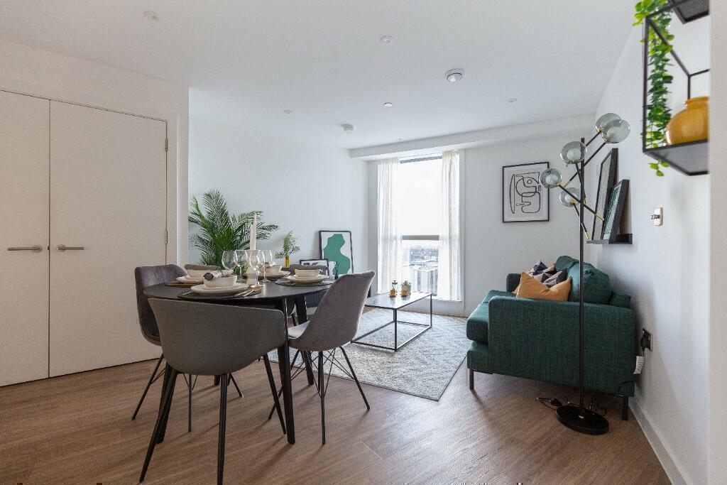 Apartment in Coventry - View 3