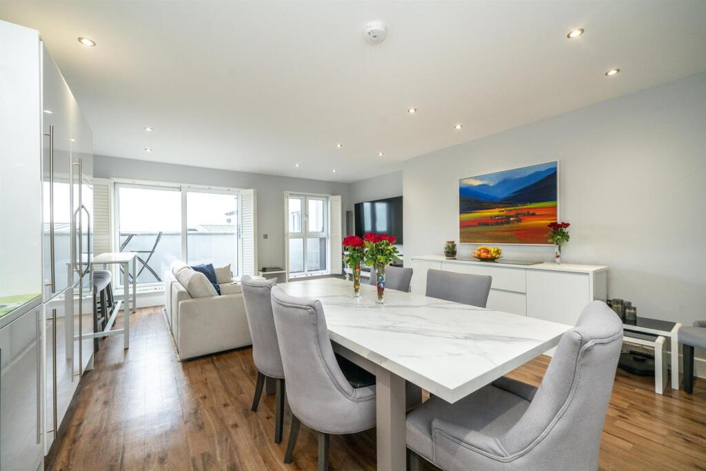 Charrington Place, St. Albans – pohled 6