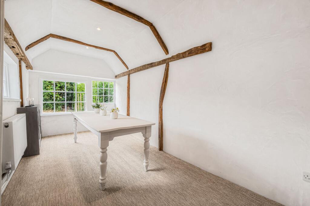 House in Brighton - View 5