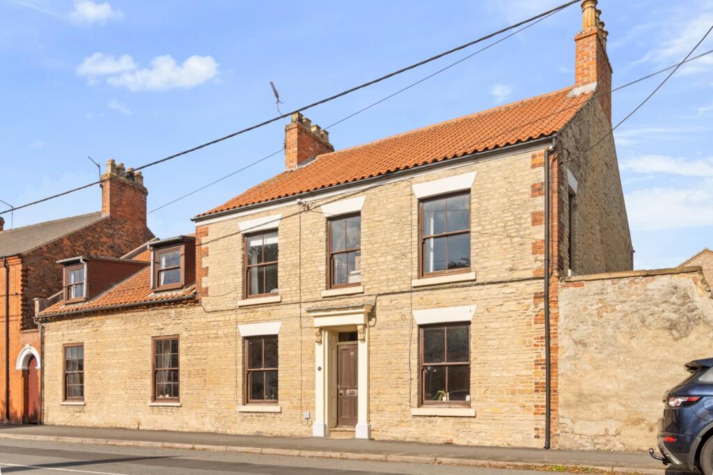 Main image of property: King Street, Winterton, DN15