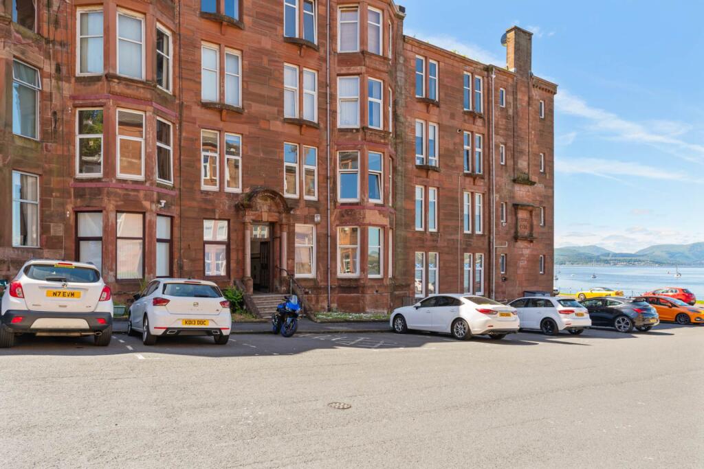 Main image of property: Ashburn Gate, Gourock