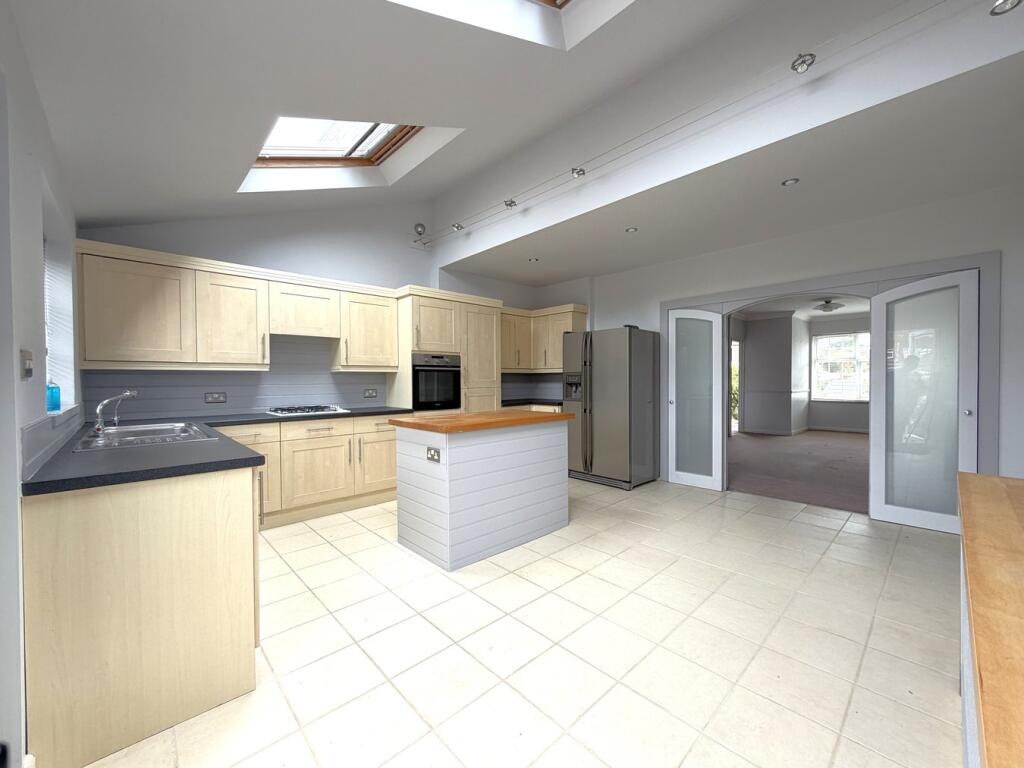 Main image of property: Shaftesbury Crescent, Staines-upon-Thames, TW18