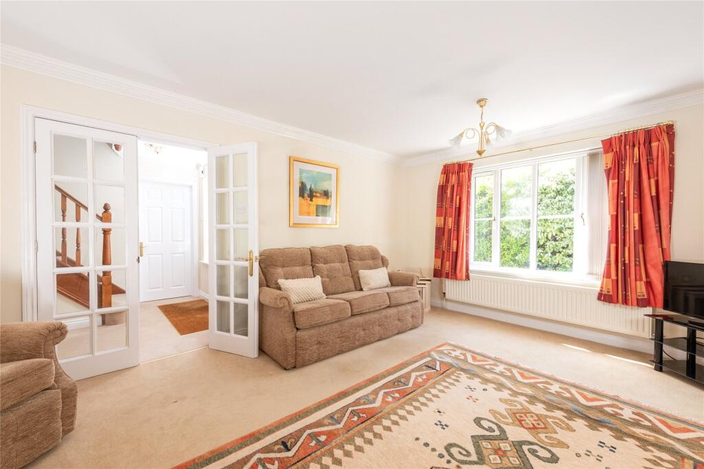Langford Place, Caldecotte, Milton Keynes, Buckinghamshire, MK7 photo 3