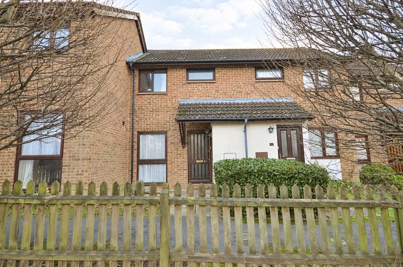 Main image of property: Pennywell Gardens, New Milton, Hampshire. BH25 5YB