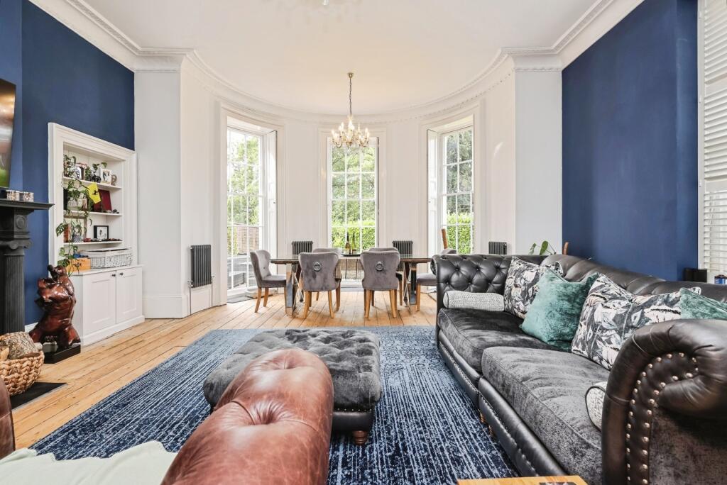 Apartment in Worcester, Worcestershire - View 3