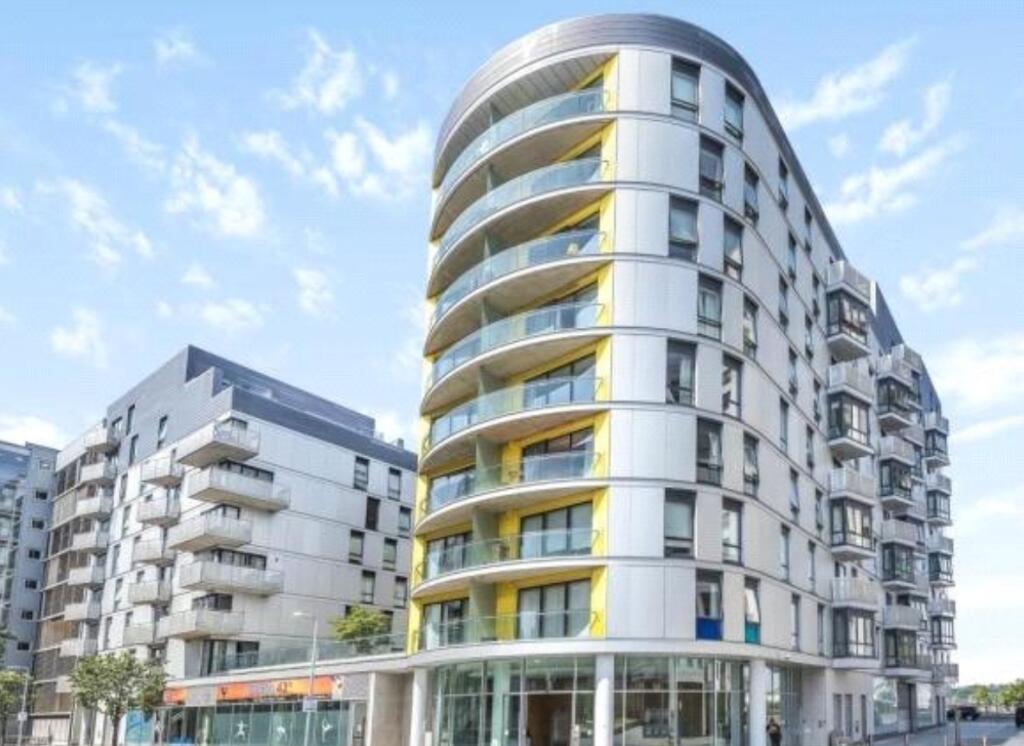Main image of property: Chatham Place, Reading, Berkshire, RG1