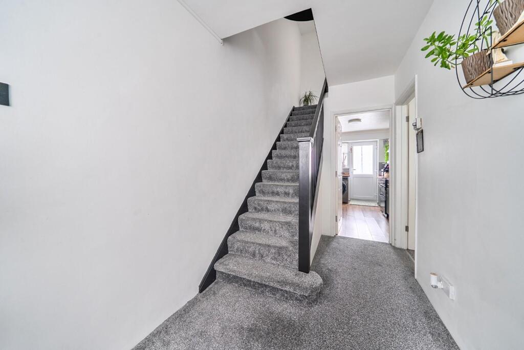 Apartment in Portsmouth - More