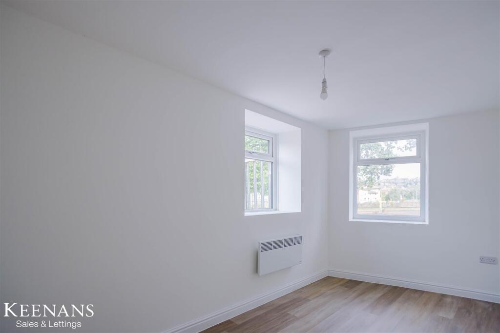 Additional image 5 of Eanam, Blackburn