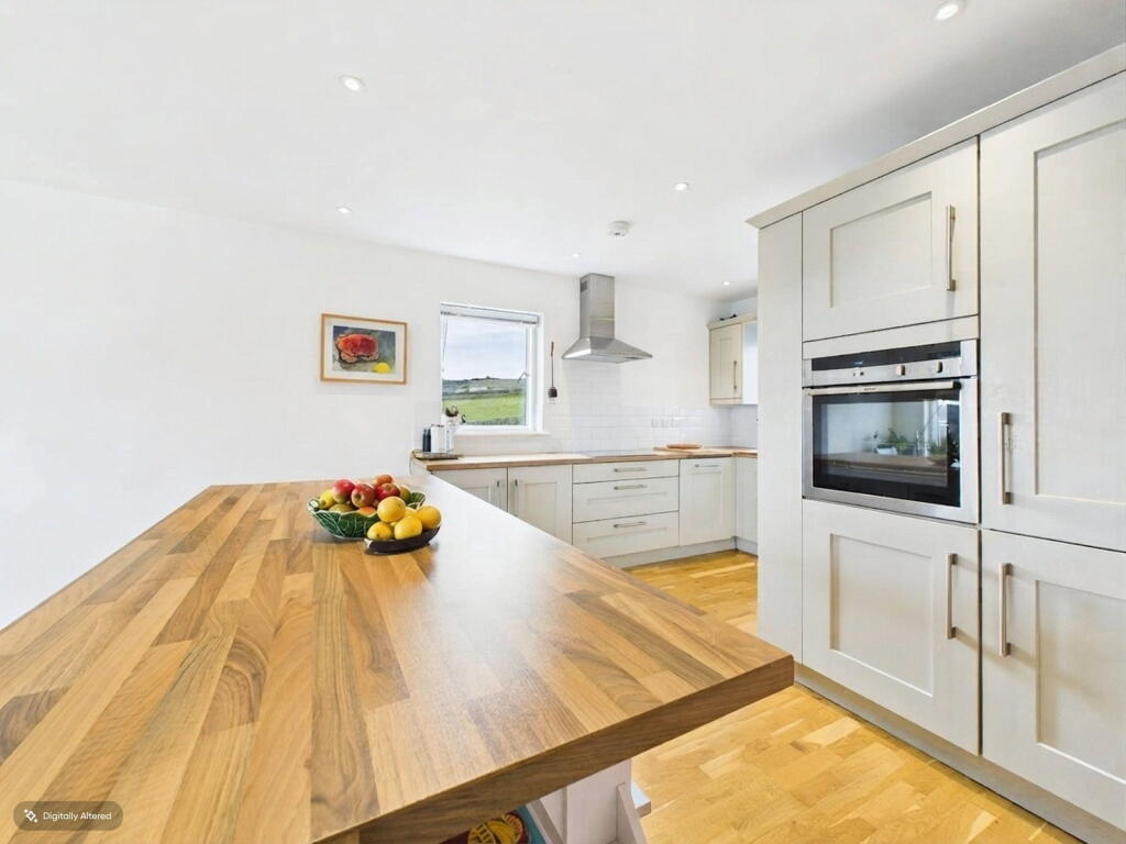 House in Truro - View 4
