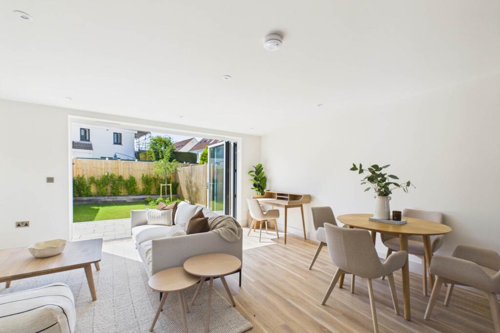 House in London, Ladywell - More