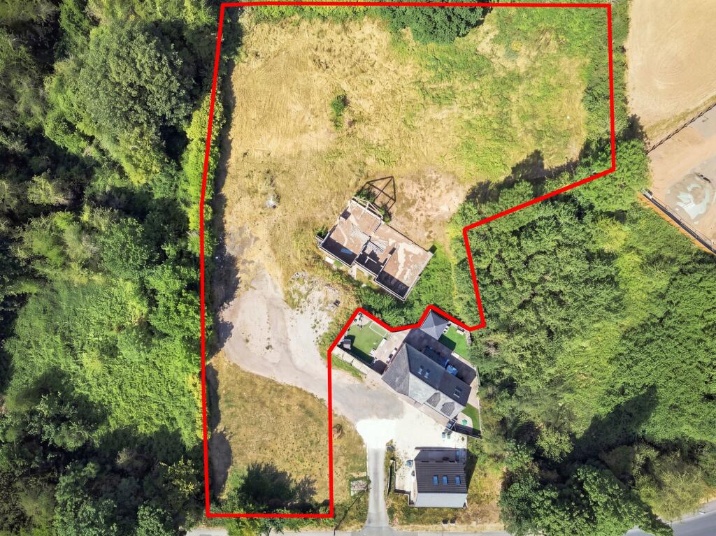 Main image of property: Chesterfield Road, Darfoulds, S80
