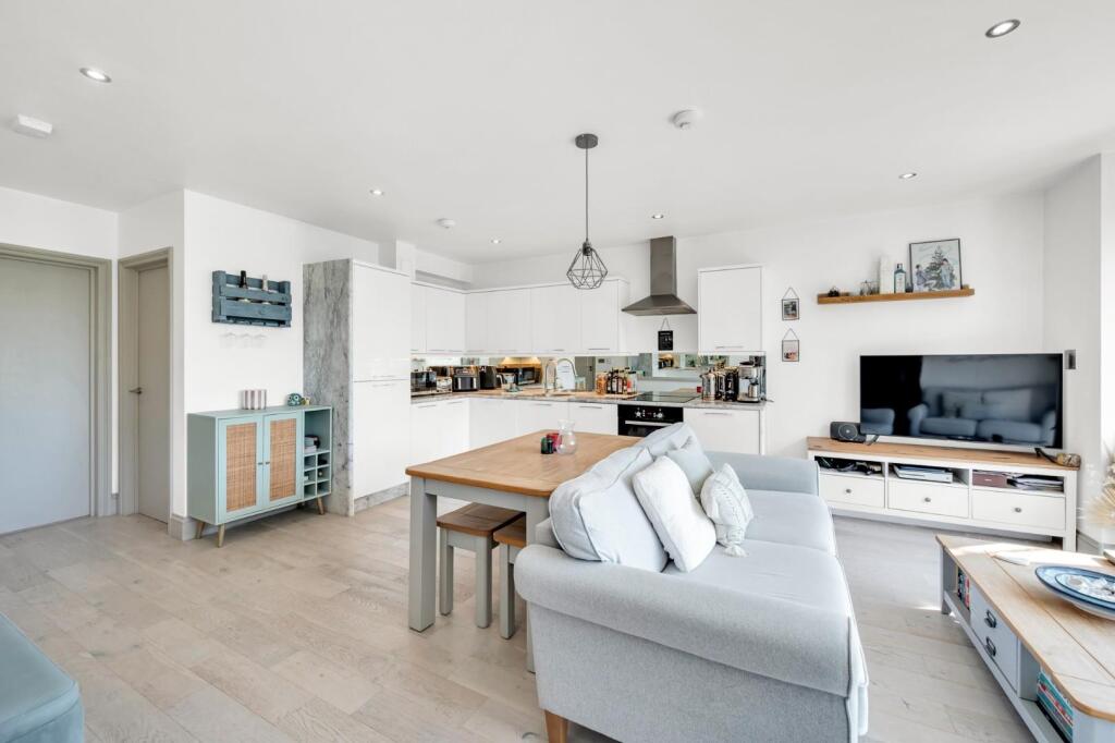 Apartment in London - View 4