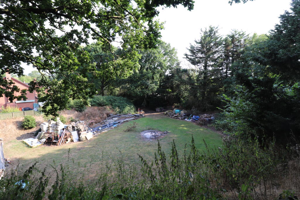 Main image of property: NEWTON FLOTMAN