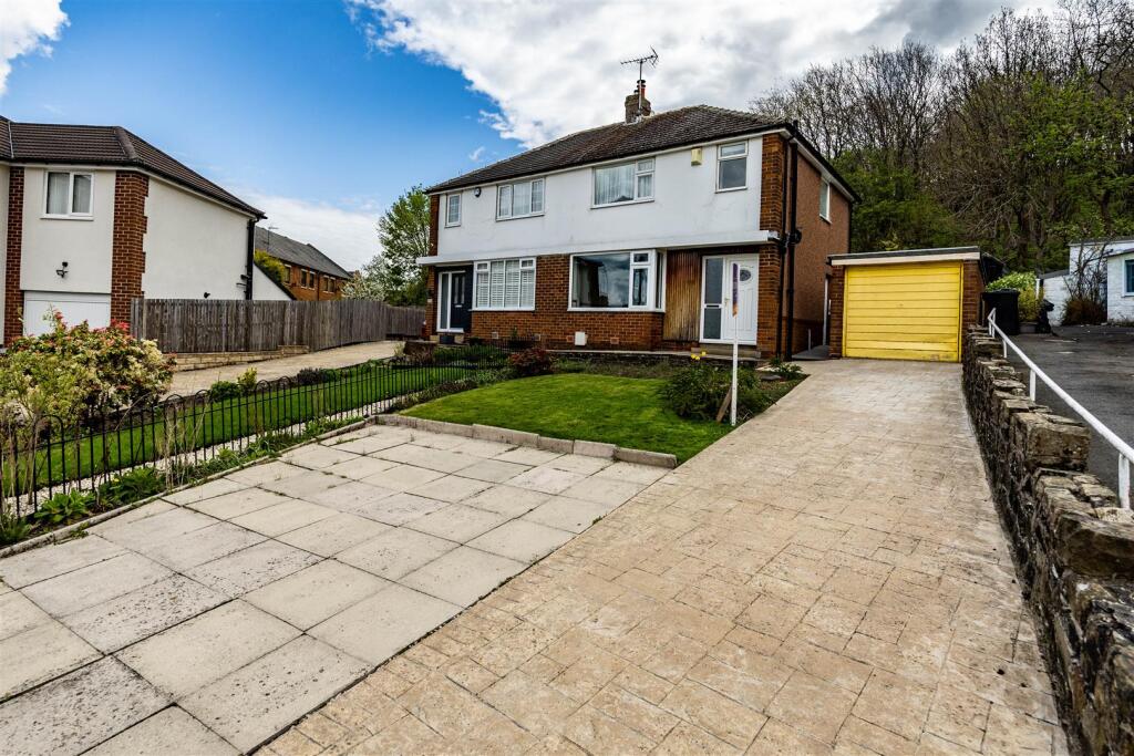 Main image of property: Oaklands Drive, Huddersfield