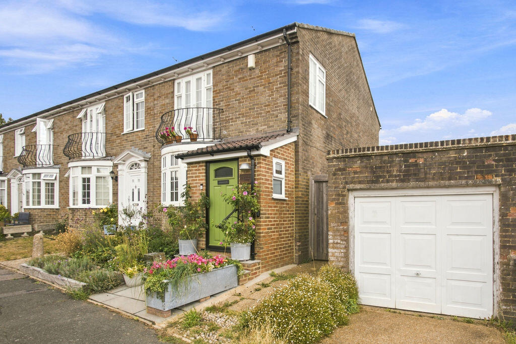 House in Mid Sussex, Hurstpierpoint and Sayers Common