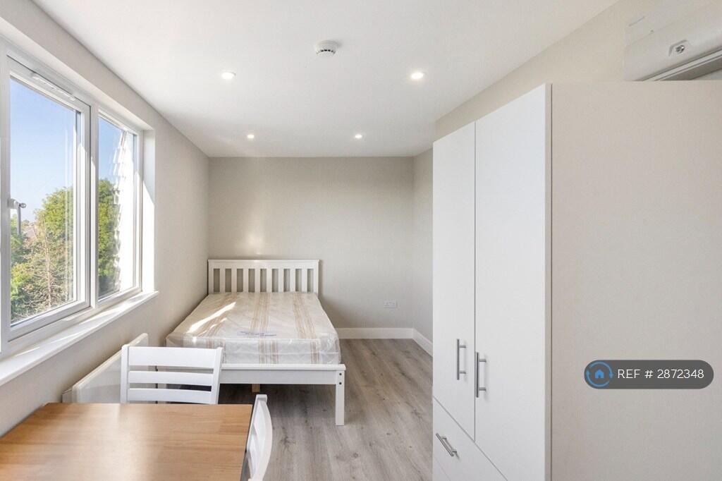 Main image of property: Whitton Avenue West, Greenford, UB6