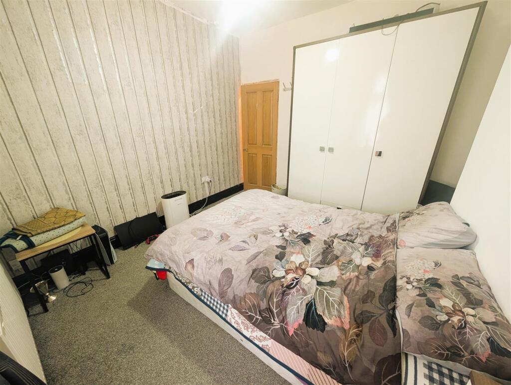 Additional image 20 of Vicarage Road, Halesowen