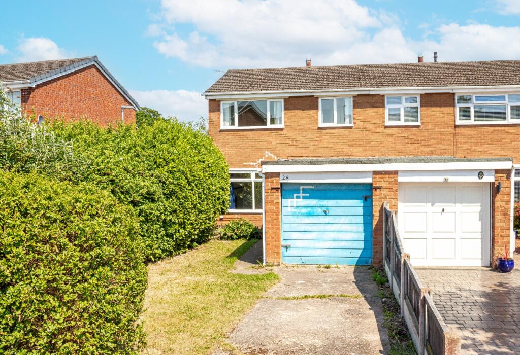 Main image of property: Clivedon Road, Connah's Quay, Deeside, Flintshire, CH5 4LN