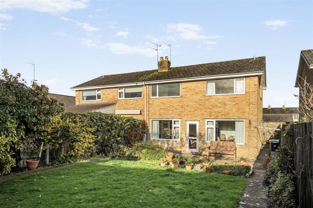 Main image of property: Hurn Lane, Keynsham, Bristol