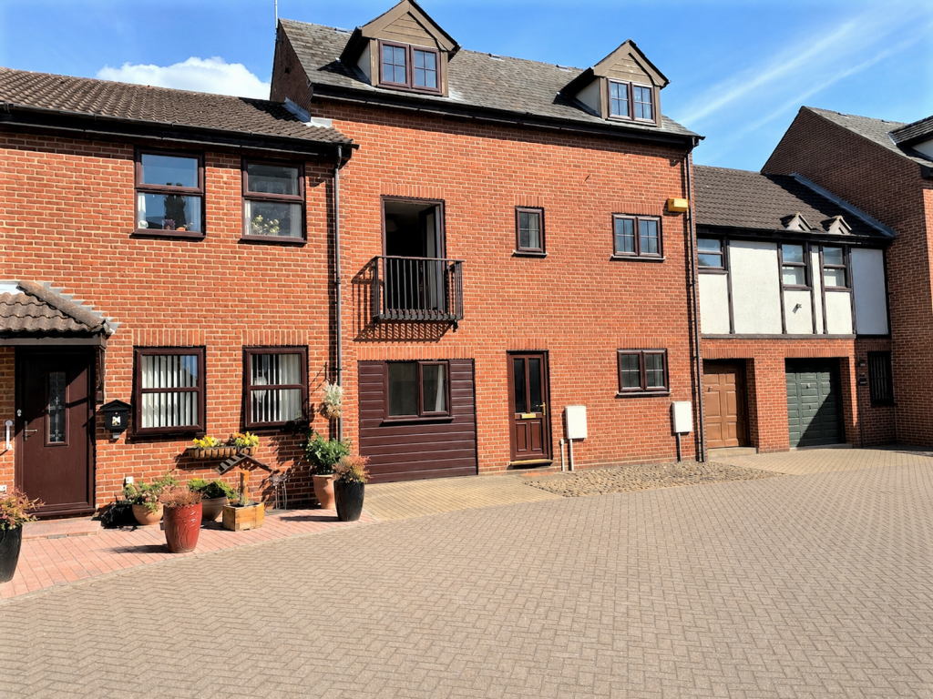 Main image of property: Robbs Walk, St Ives
