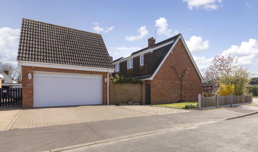 Chapel Road, Hainford, Norwich, Norfolk, NR10 photo 3
