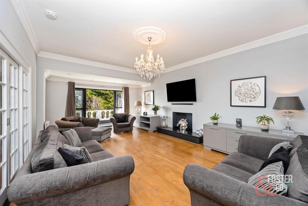 House in Brighton - View 4