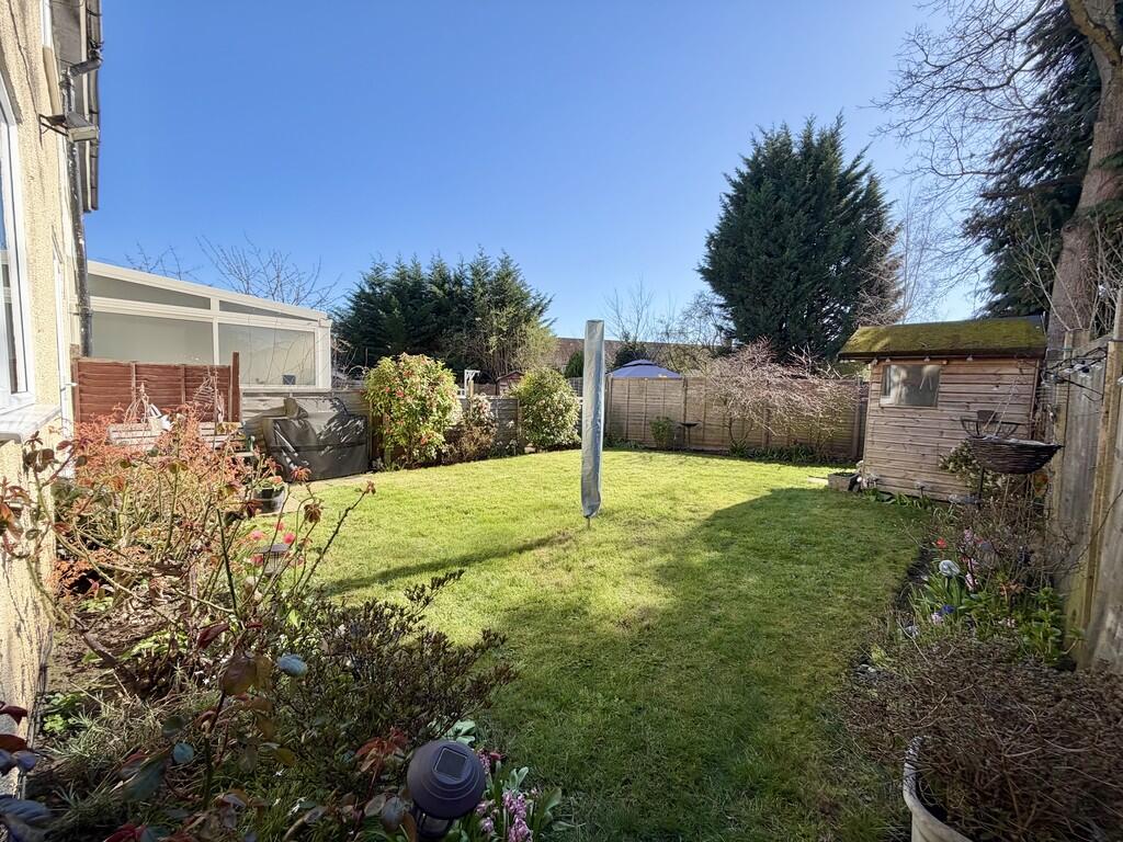 Main image of property: North Farm Road, Farnborough