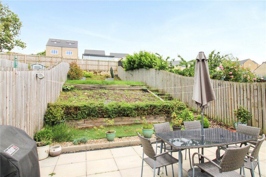 Little Cote View, Thackley, Bradford, West Yorkshire, BD10 – další