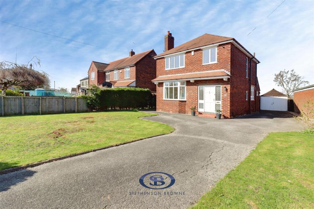 Main image of property: Moss Lane, Elworth, Sandbach