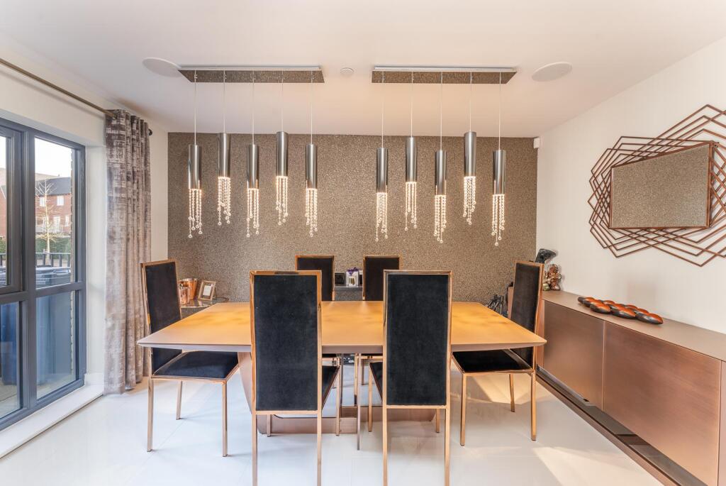 Inglis Way, Millbrook Park, NW7 - View 4