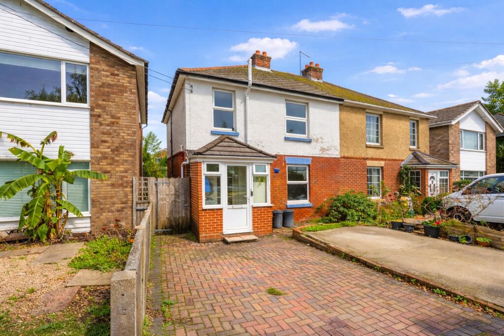 Main image of property: Salisbury Road, Totton, SOUTHAMPTON