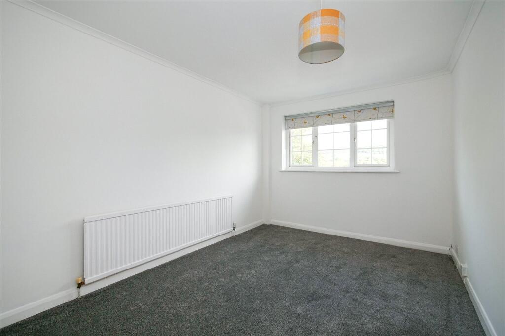 House in Bradford, Charlestown, Baildon - More
