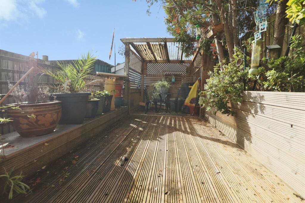 House in Barry, Vale of Glamorgan - View 4