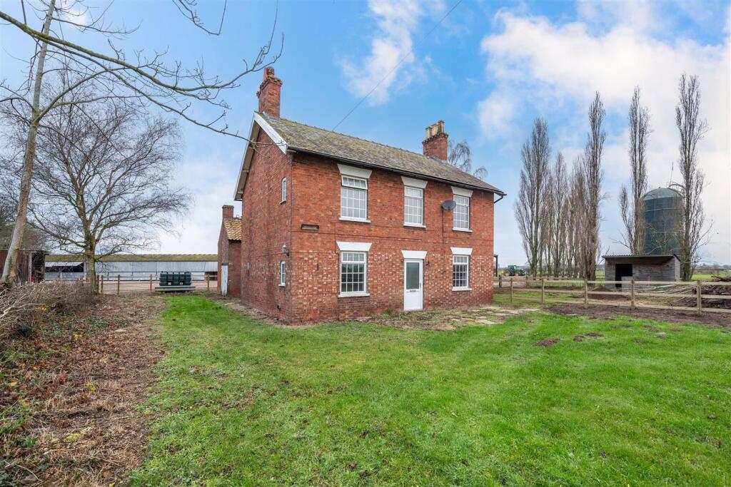 Main image of property: Lancaster House, Eagle Road, Spalford, Newark