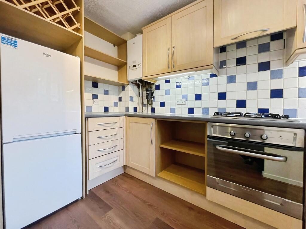 House in Milton Keynes, Shenley Church End - View 4