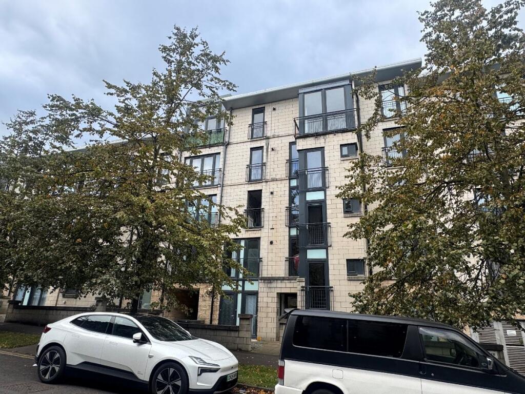 Main image of property: Flat , Waterfront Gait, Edinburgh