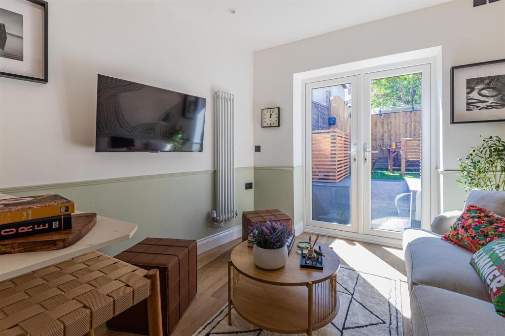 House in Cardiff - View 5