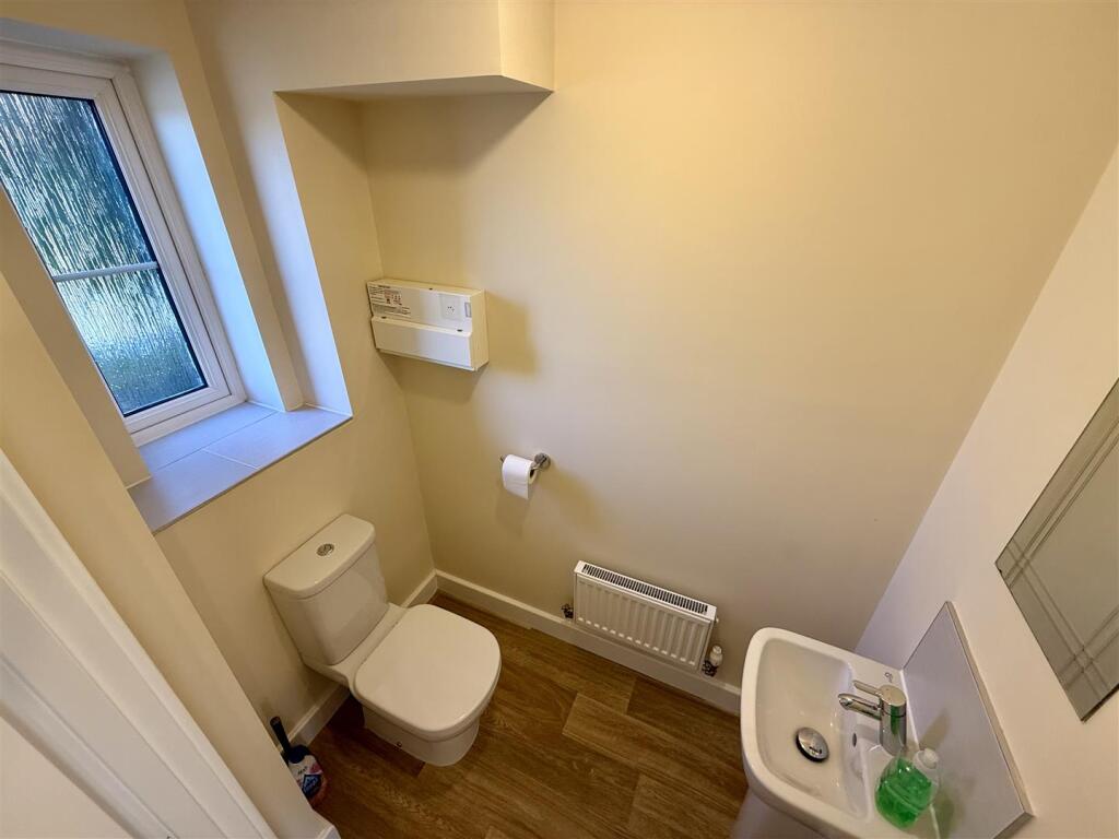 House in Nottingham - View 5