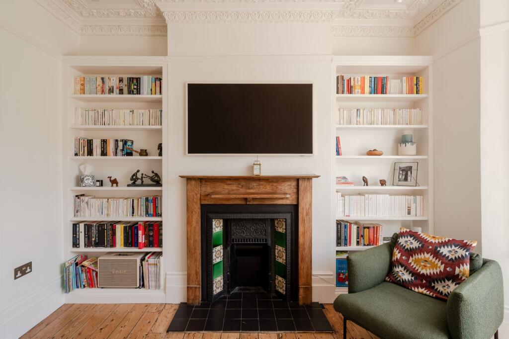 House in London - View 5