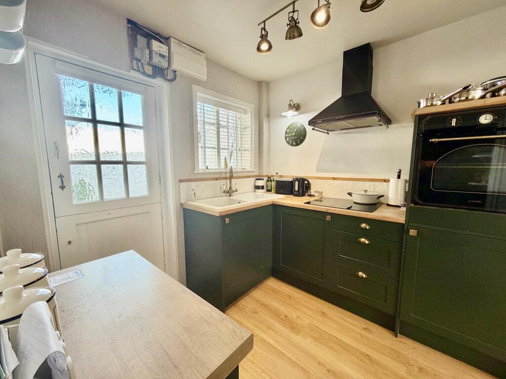 House in Sheffield - View 4