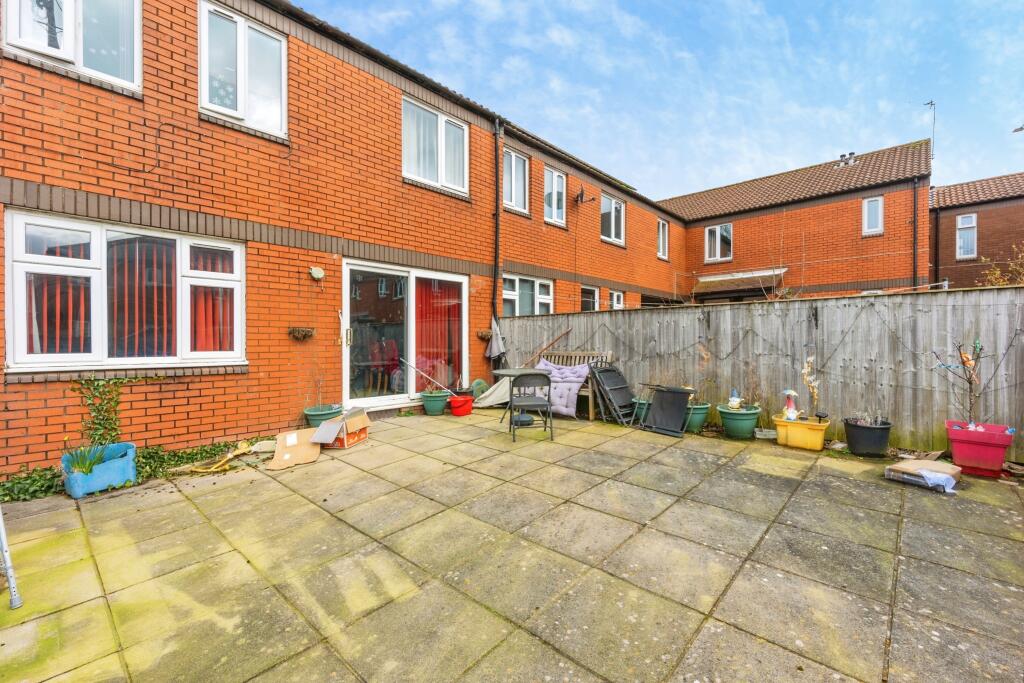 Hope Street, Ashton-under-Lyne, OL6 photo 3