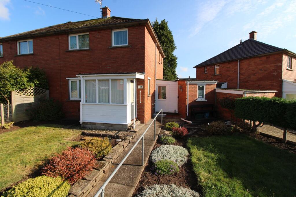 3-bed semi-detached on Old Barn Way, Abergavenny, NP7, £240,000