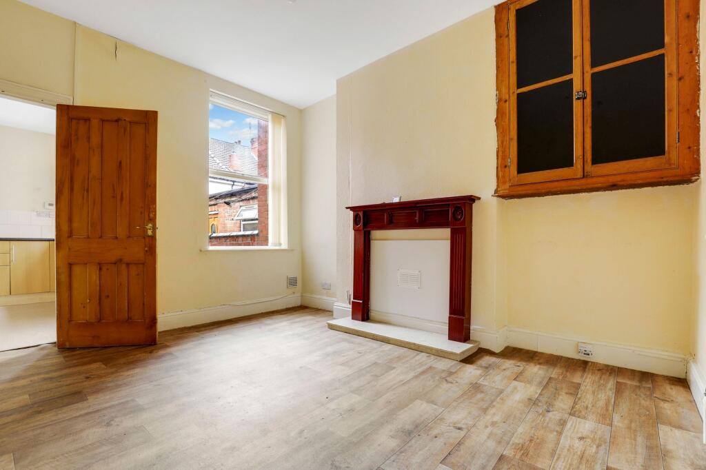 House in Nottingham, Forest Fields - View 3