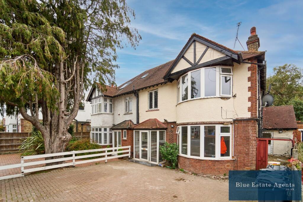 House in Twickenham - View 2