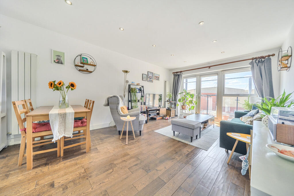 Main image of property: Greenwich High Road, Greenwich