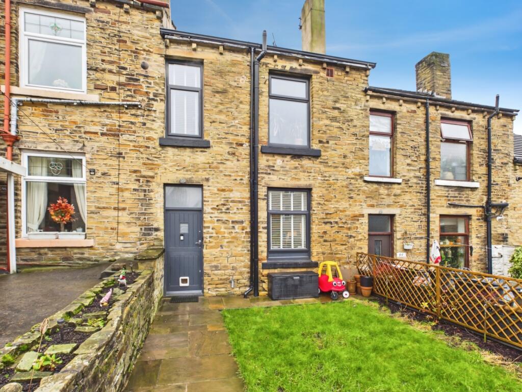 Main image of property: Carr Lane, Shipley